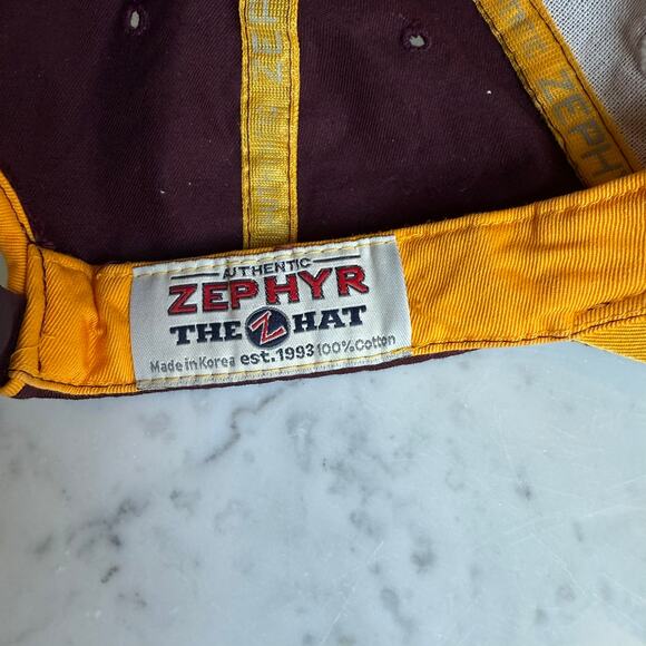 Minnesota Golden Gophers Vintage Zephyr Snapback Hat Unisex - Picture 10 of 11